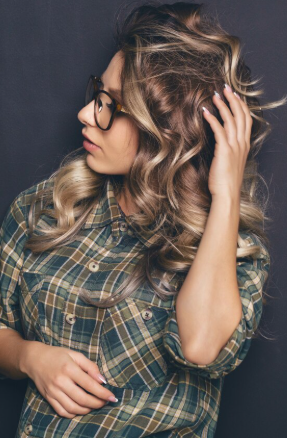 Hair cutting hairstyle for women